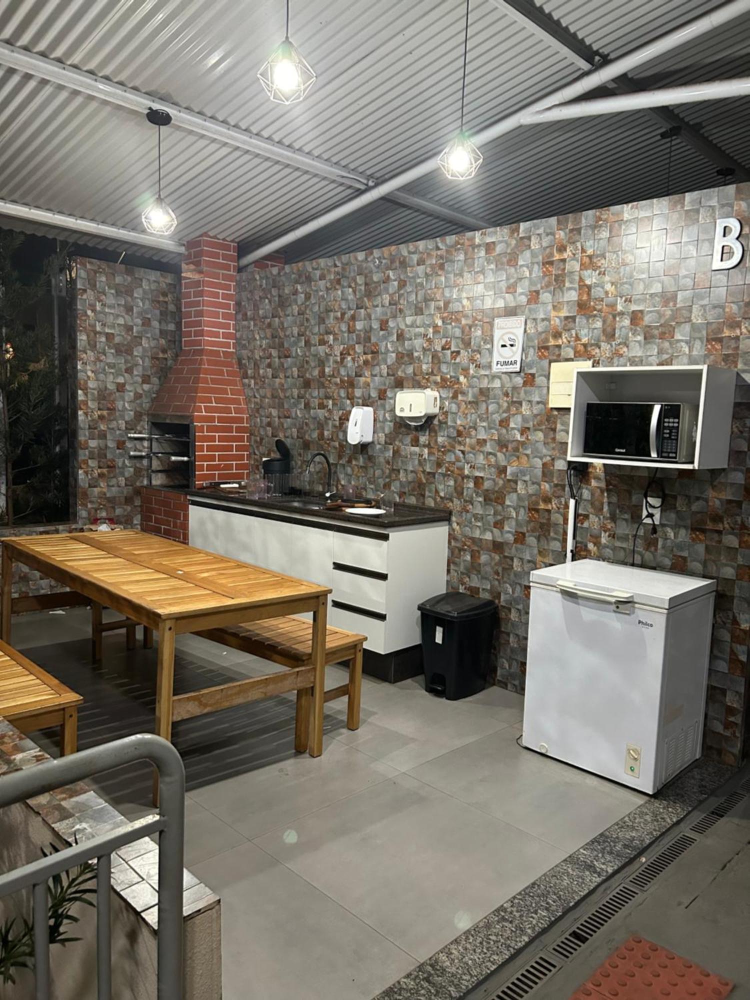 Ap Completo Vista Para Rua Arcond Wifi Piscina Londrina Exteriör bild